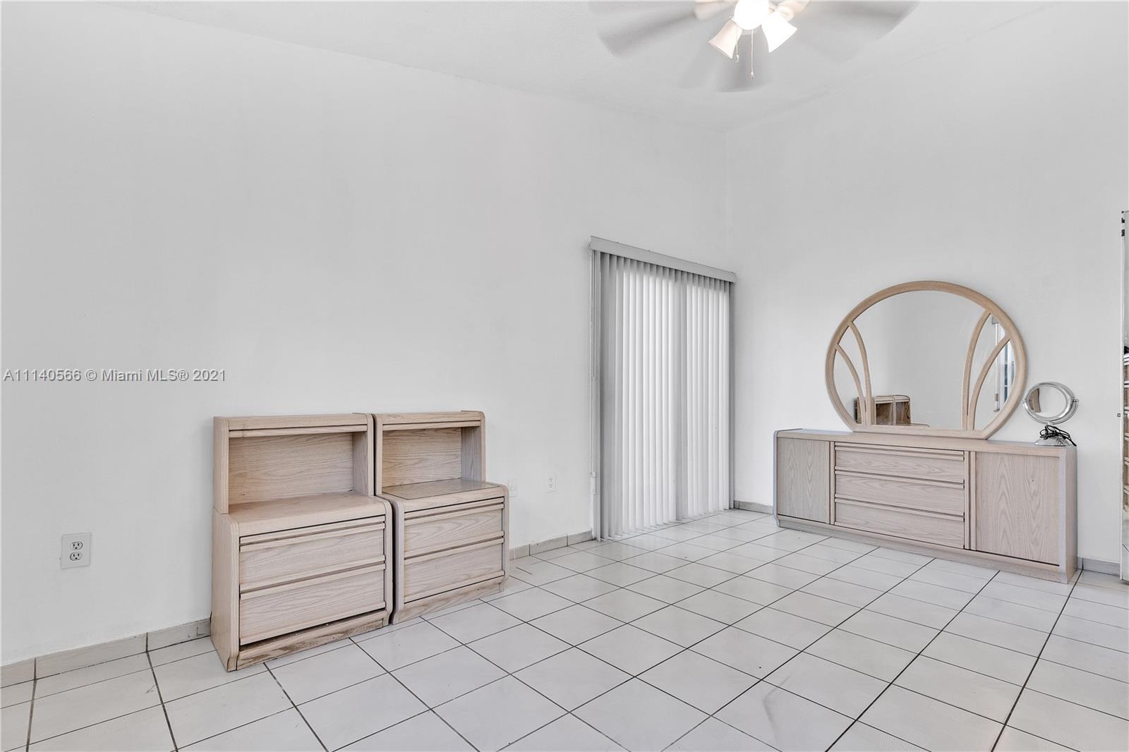 CORAL CREEK - Residential