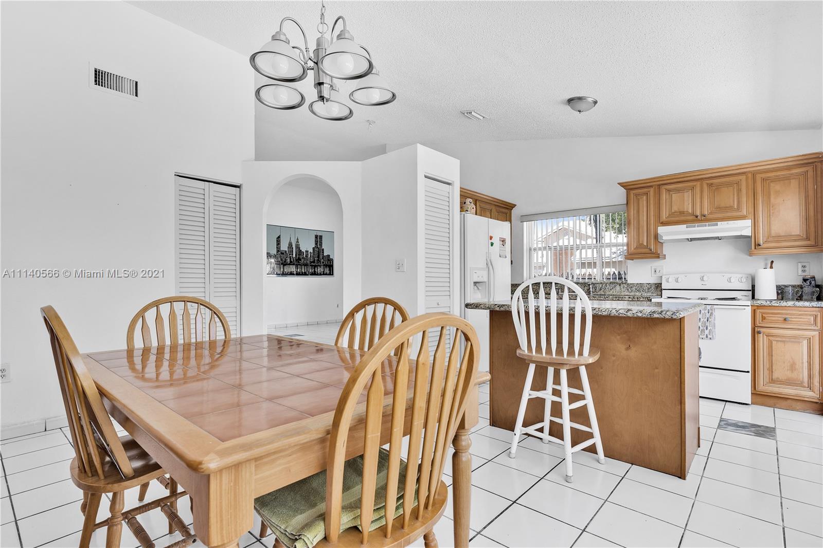 CORAL CREEK - Residential