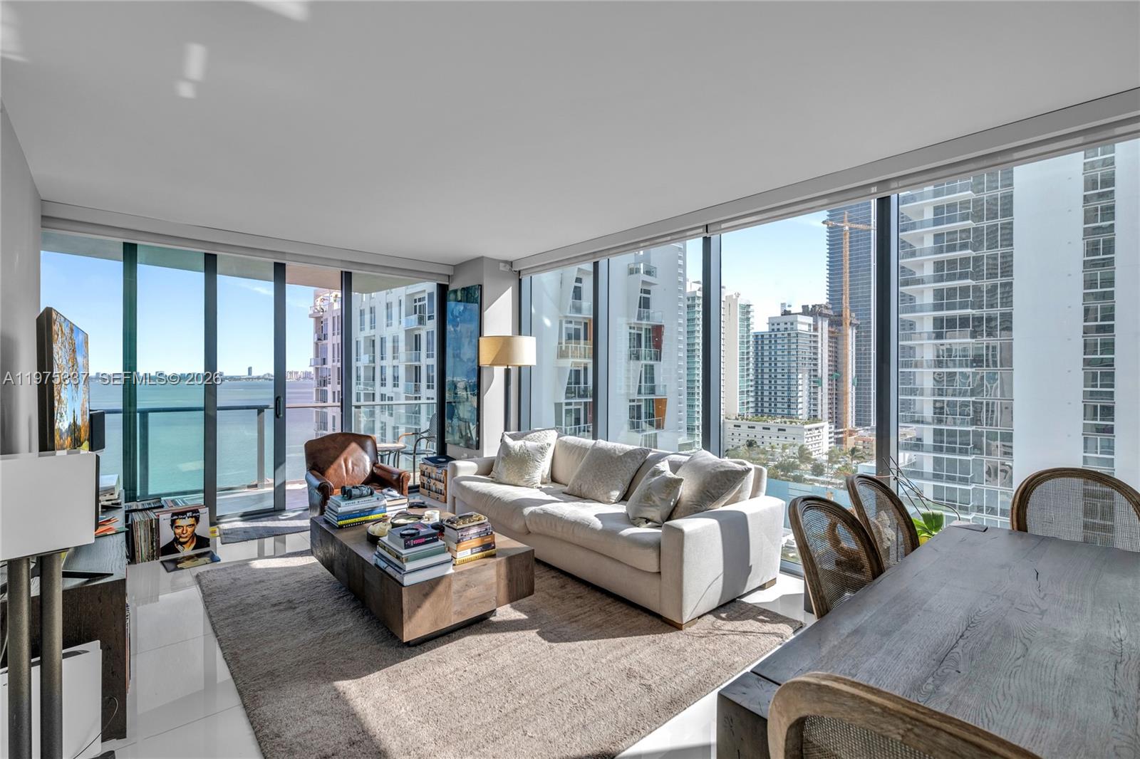 ICON BAY CONDO - Residential