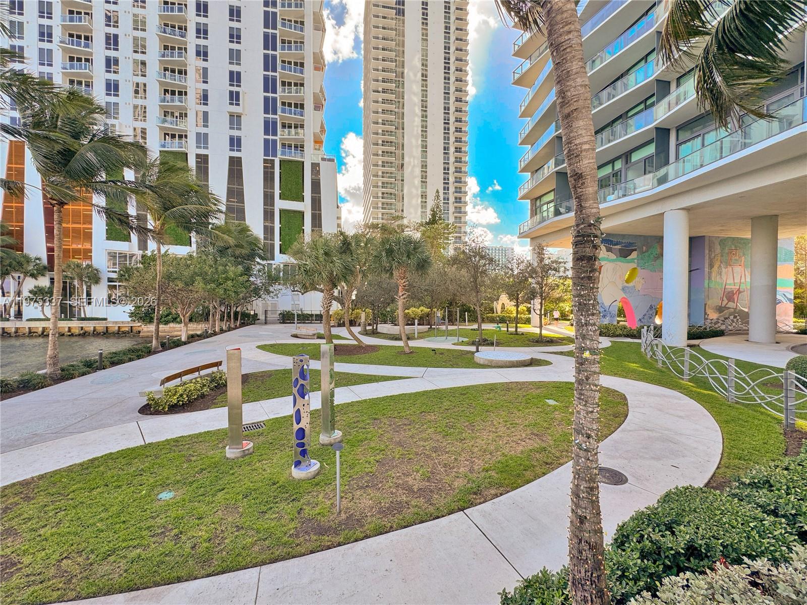 ICON BAY CONDO - Residential