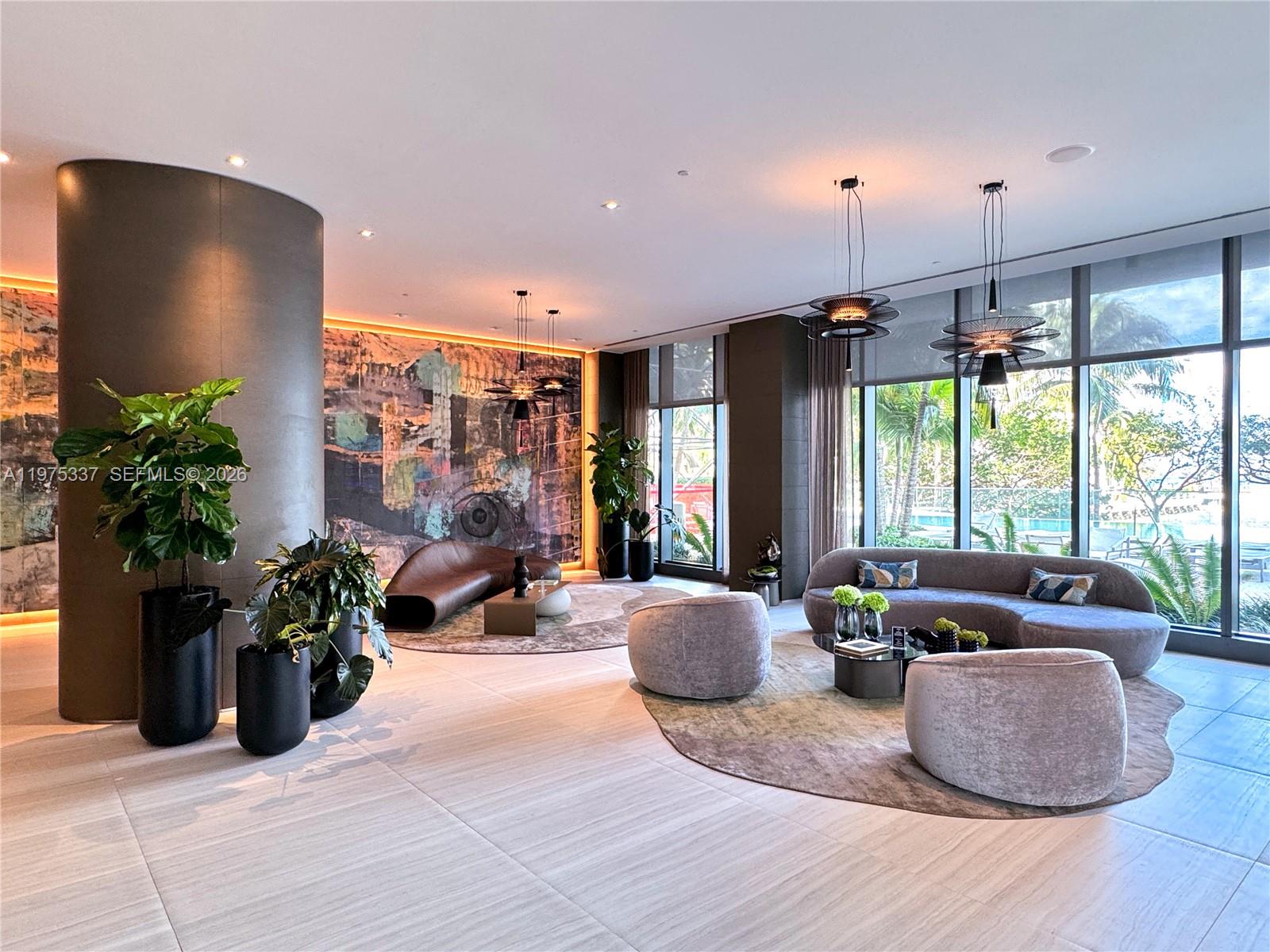 ICON BAY CONDO - Residential