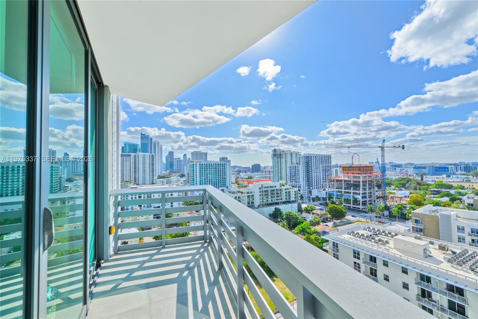 ICON BAY CONDO - Residential