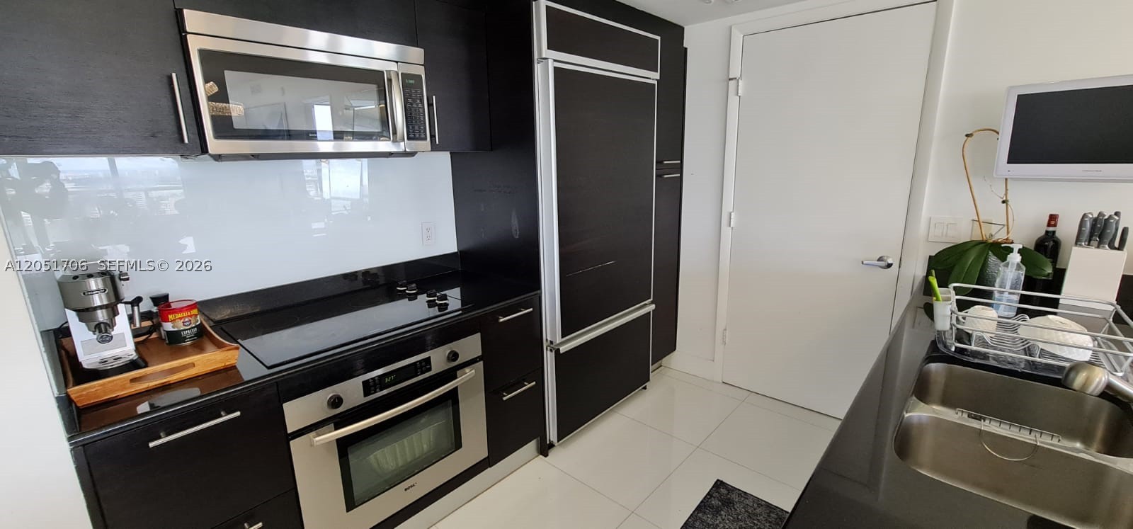 50 BISCAYNE CONDO - Residential Lease