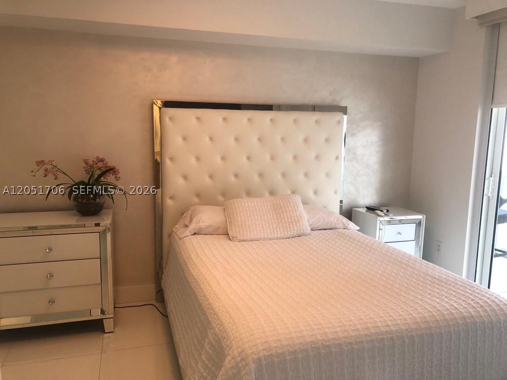 50 BISCAYNE CONDO - Residential Lease
