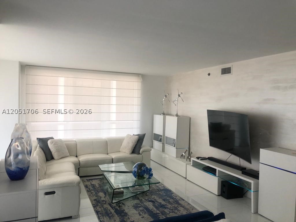 50 BISCAYNE CONDO - Residential Lease