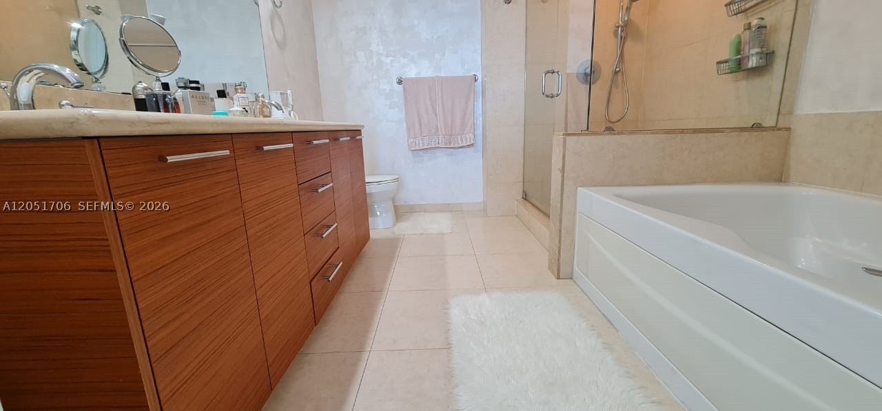 50 BISCAYNE CONDO - Residential Lease