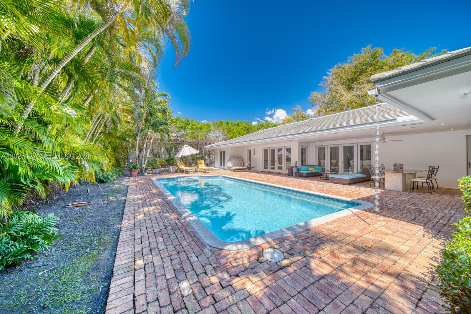 HAMMOCK HEIGHTS - Residential Lease