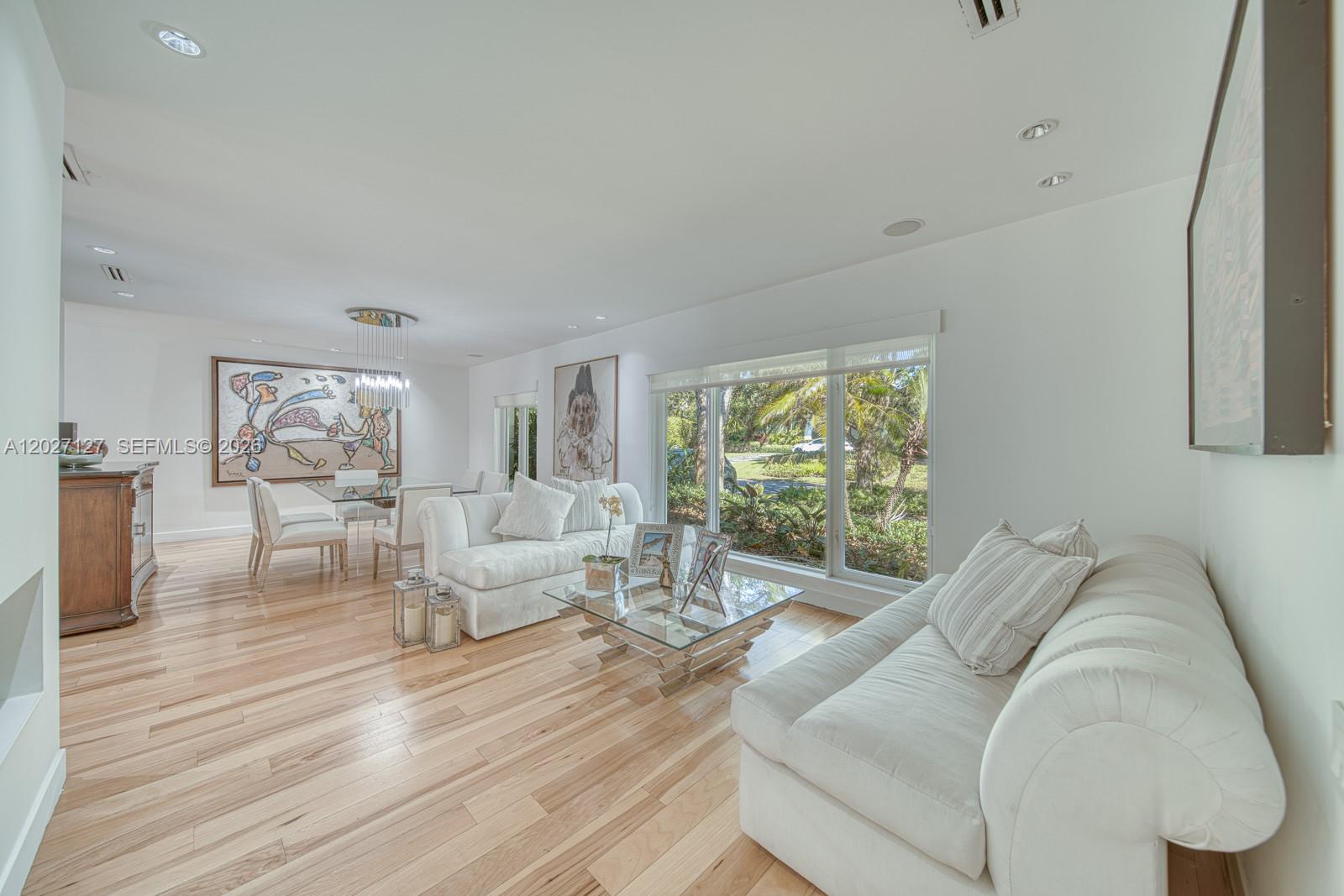 HAMMOCK HEIGHTS - Residential Lease