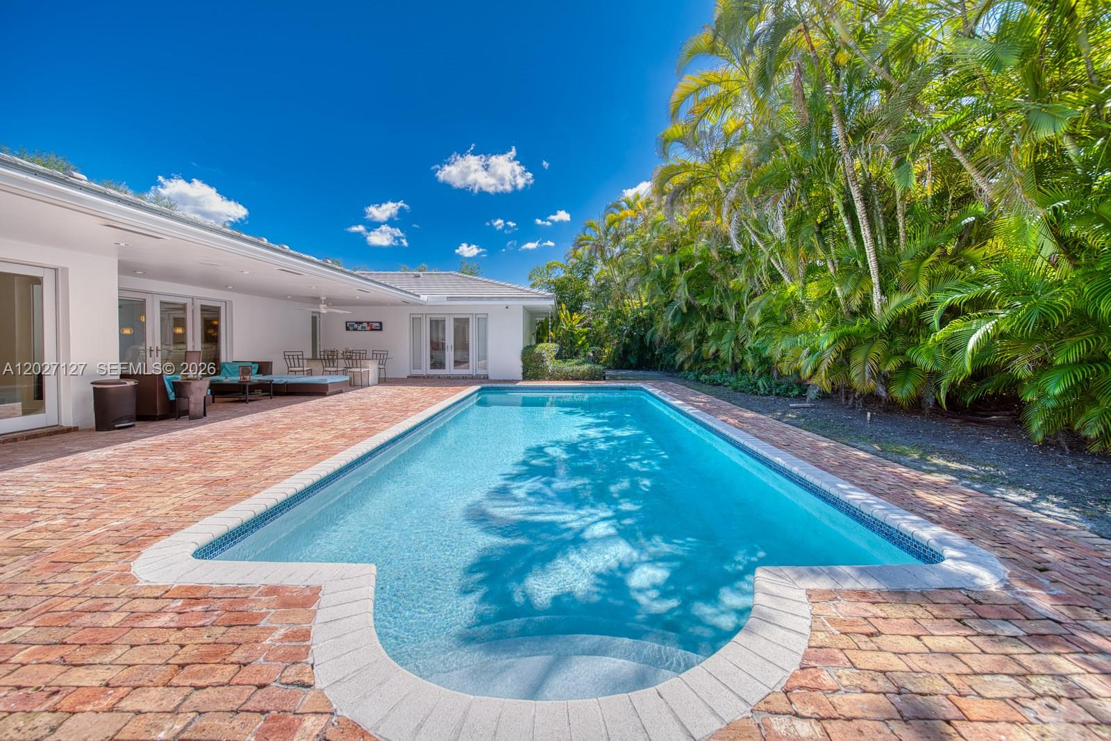 HAMMOCK HEIGHTS - Residential Lease