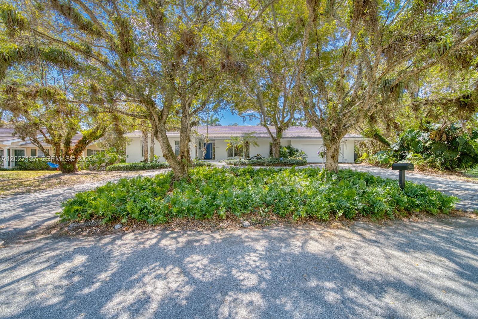 HAMMOCK HEIGHTS - Residential Lease
