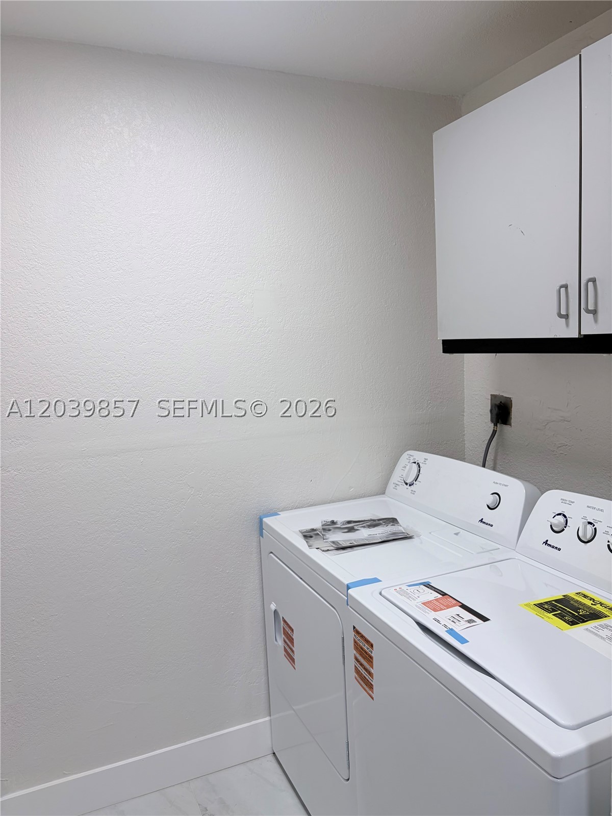 VISTA VERDE TOWNHOUSE SEC - Residential