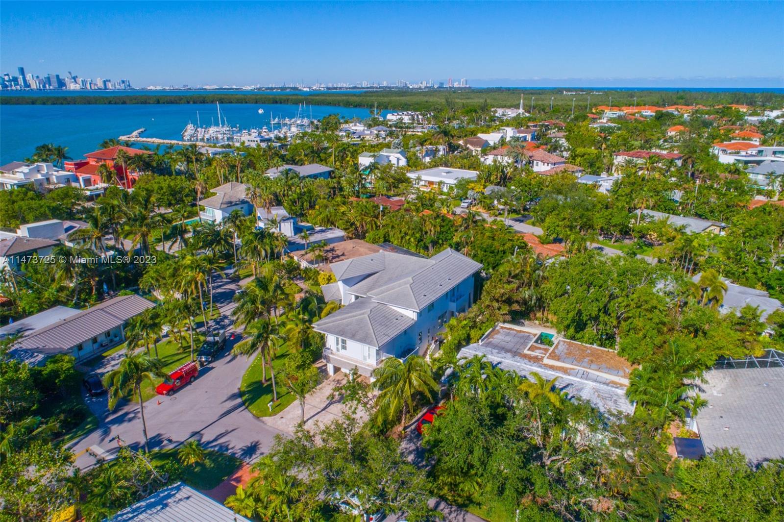 TROPICAL ISLE HOMES SUB 4 - Residential