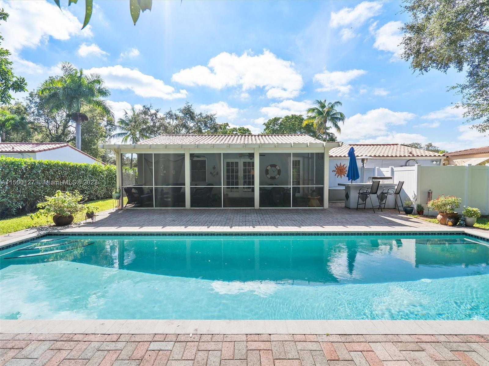 DUNNINGS MIAMI SHORES EXT - Residential