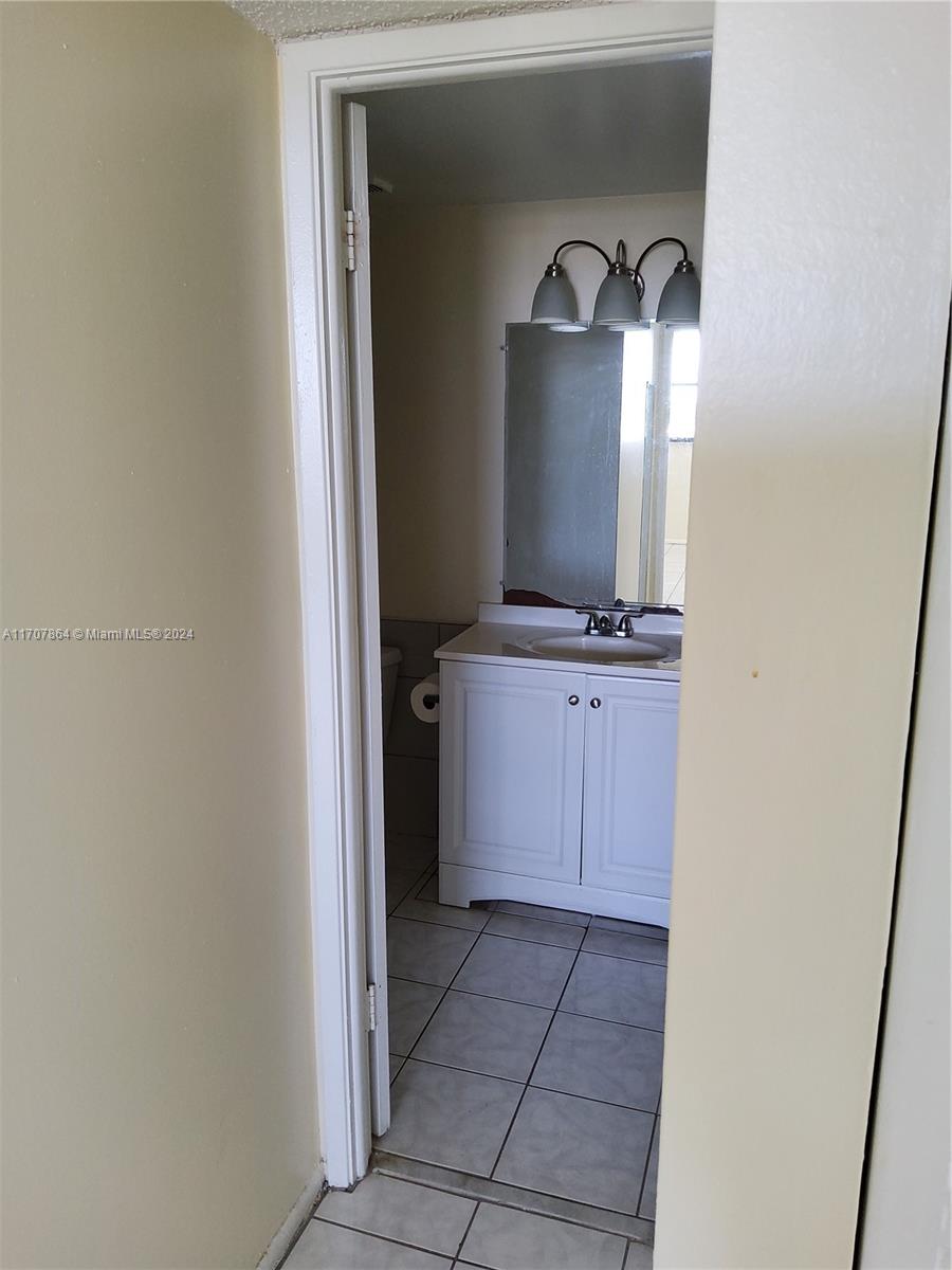 OLYMPIC TOWER CONDO - Residential Lease