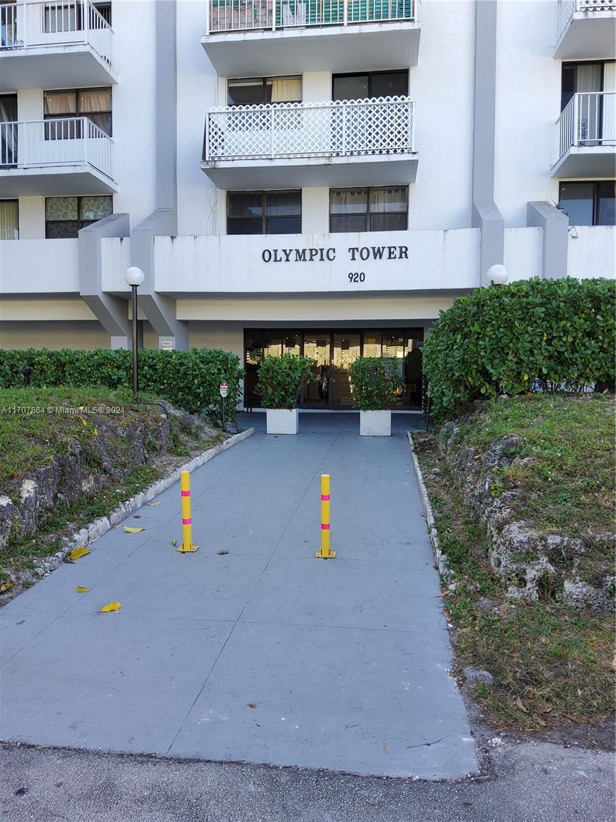 OLYMPIC TOWER CONDO - Residential Lease