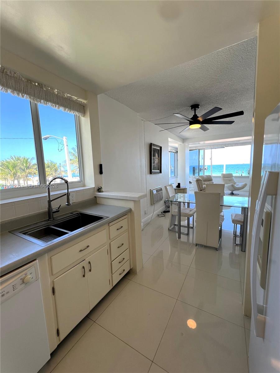 SPRING TIDE APTS CO-OP - Residential