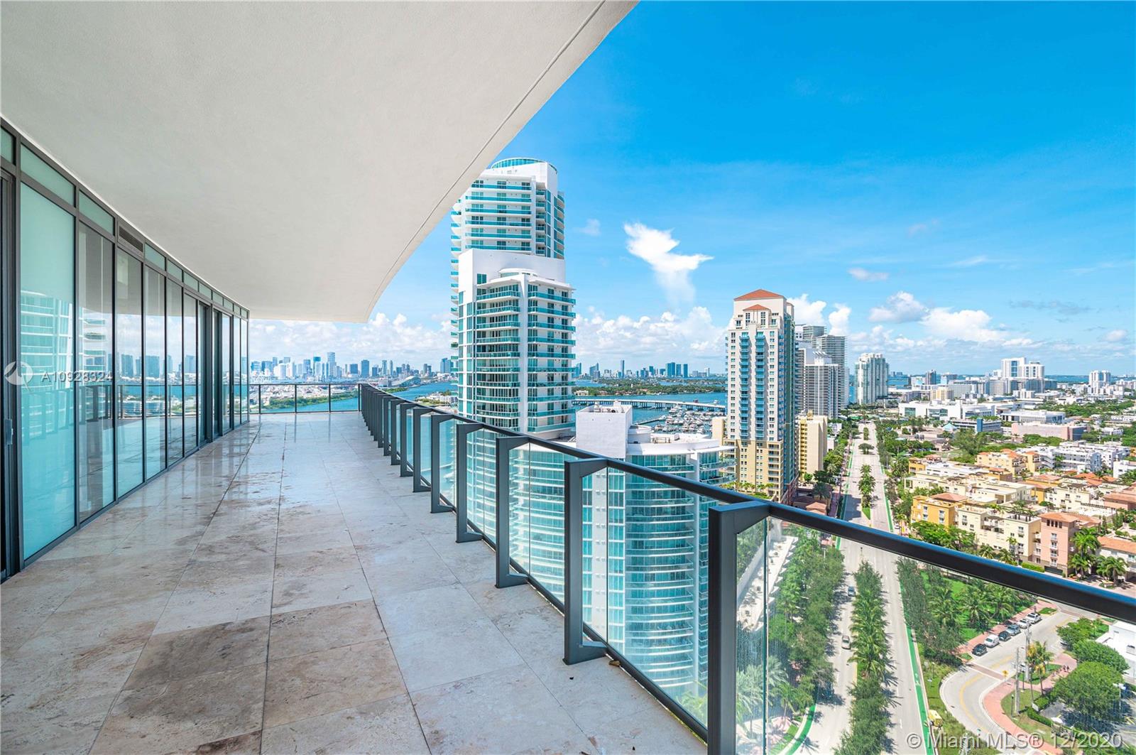 APOGEE CONDO - Residential