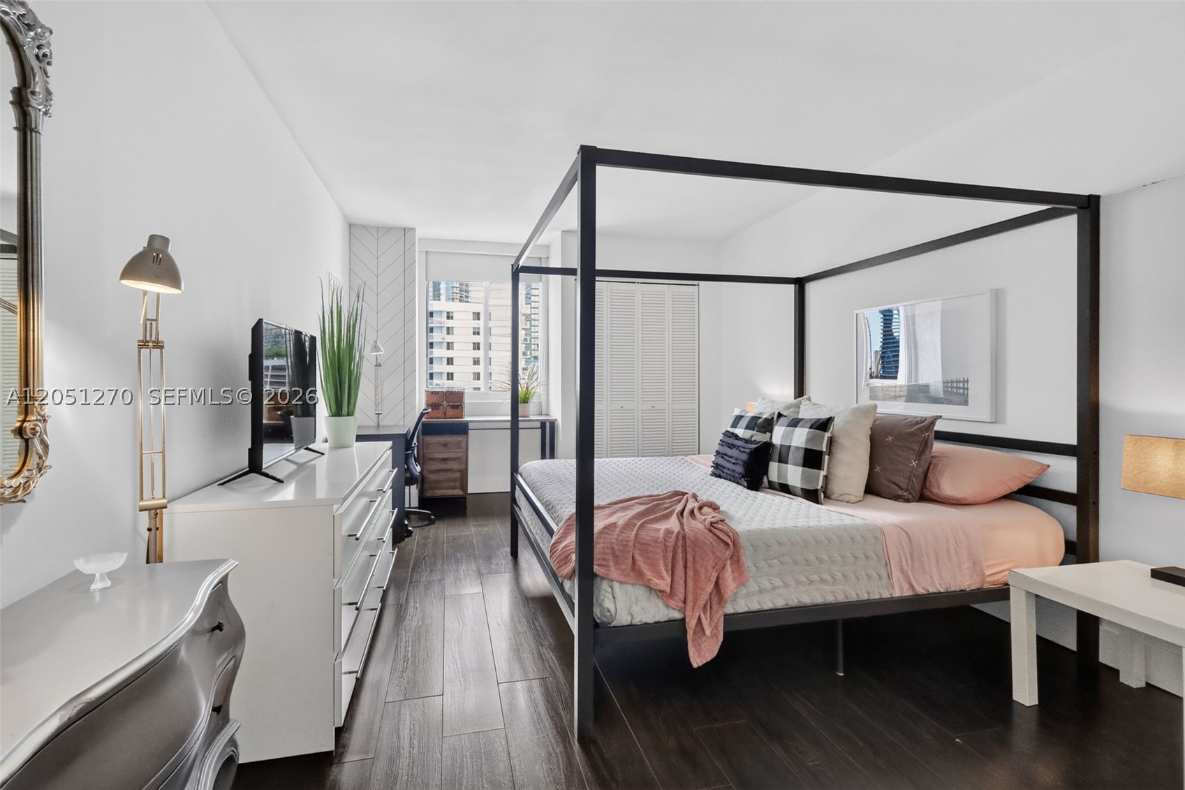 MADISON DOWNTOWN CONDO - Residential