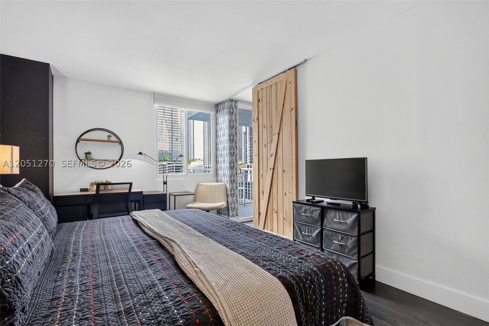 MADISON DOWNTOWN CONDO - Residential