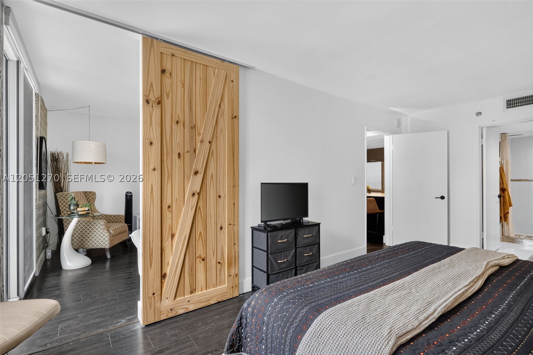 MADISON DOWNTOWN CONDO - Residential