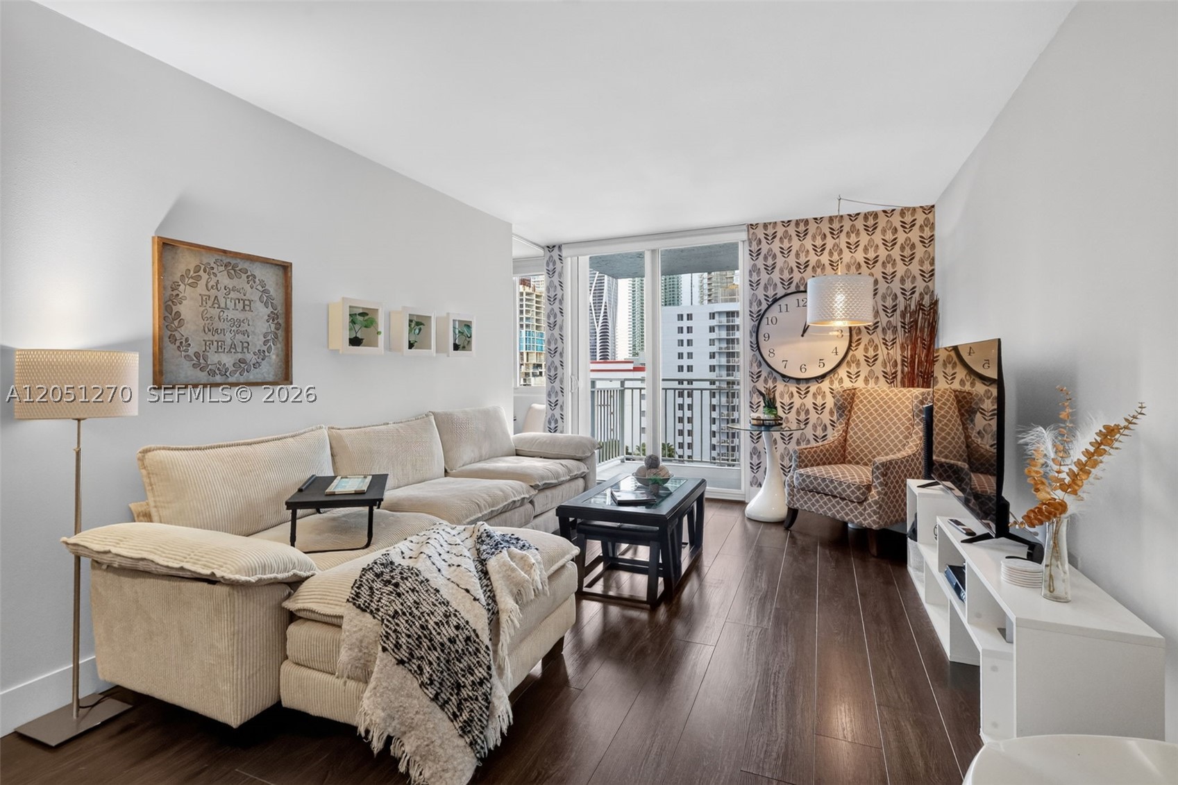 MADISON DOWNTOWN CONDO - Residential