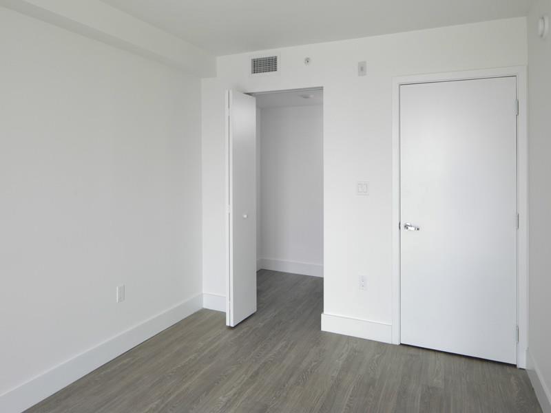 BAY HARBOR ISLAND - Residential Lease