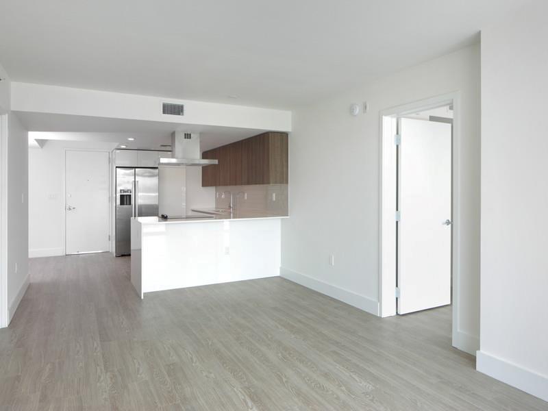 BAY HARBOR ISLAND - Residential Lease