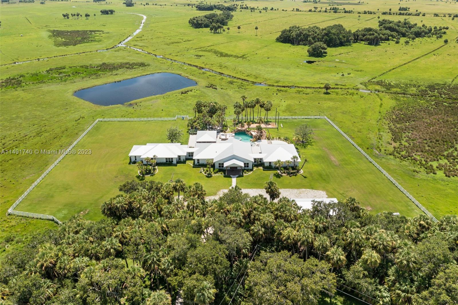 NO SUBDIVISION - Residential