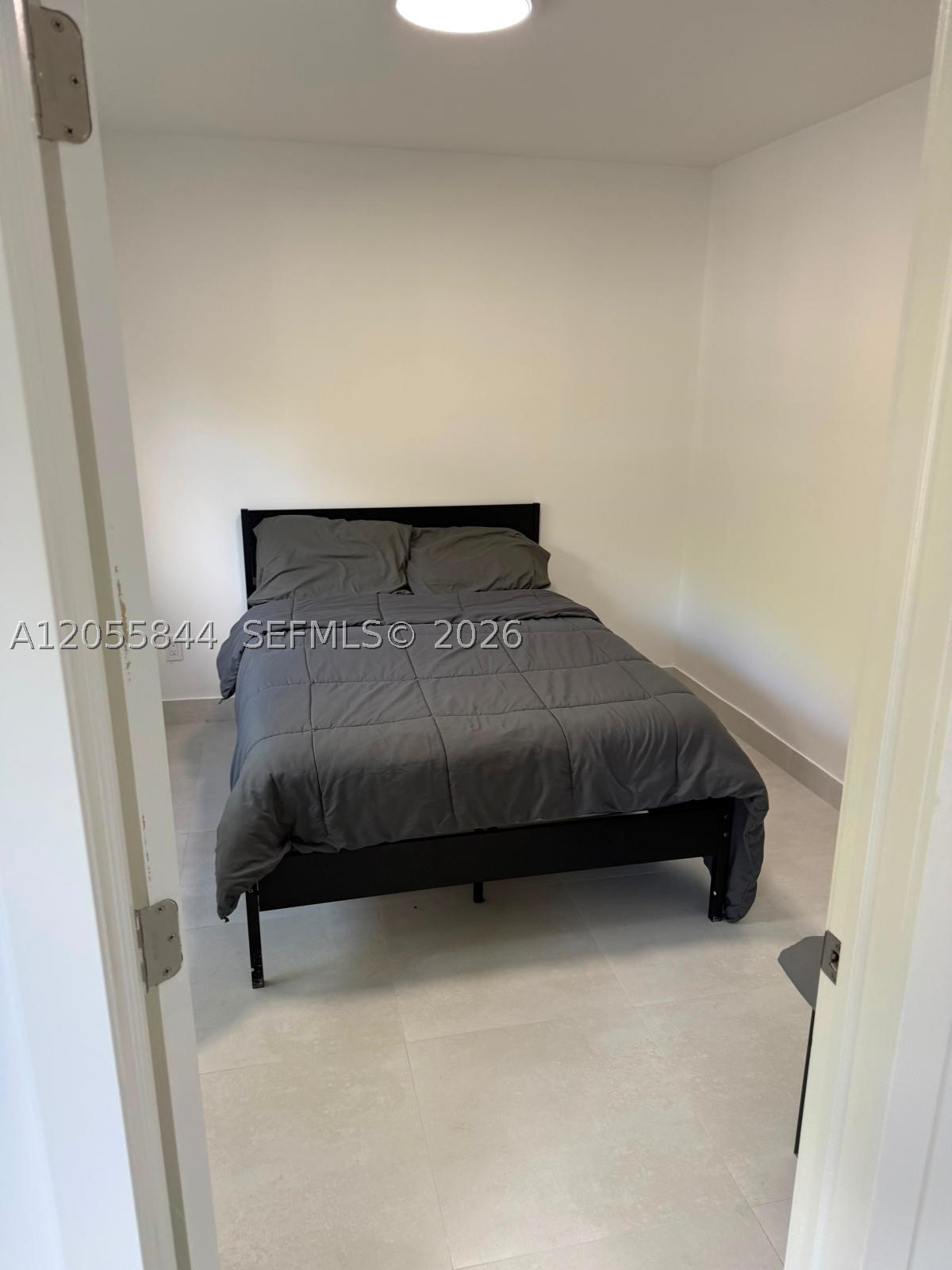 LAKEWOOD AT EMERALD HILLS - Residential Lease
