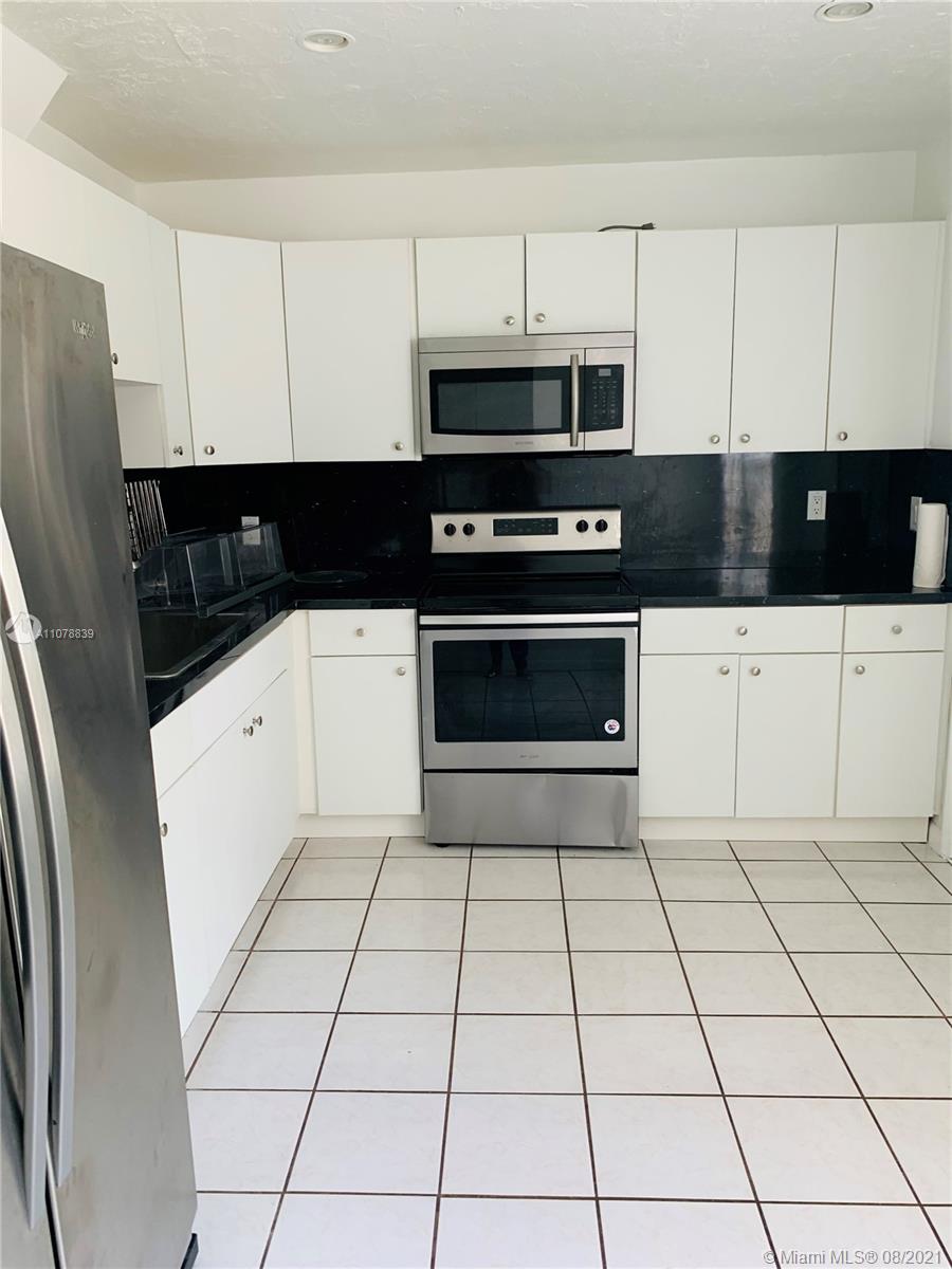 CORAL WOODS - Residential Lease