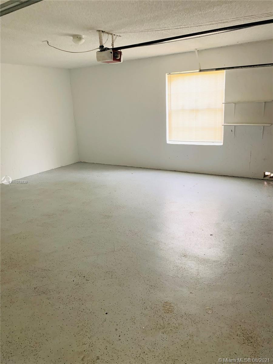 CORAL WOODS - Residential Lease