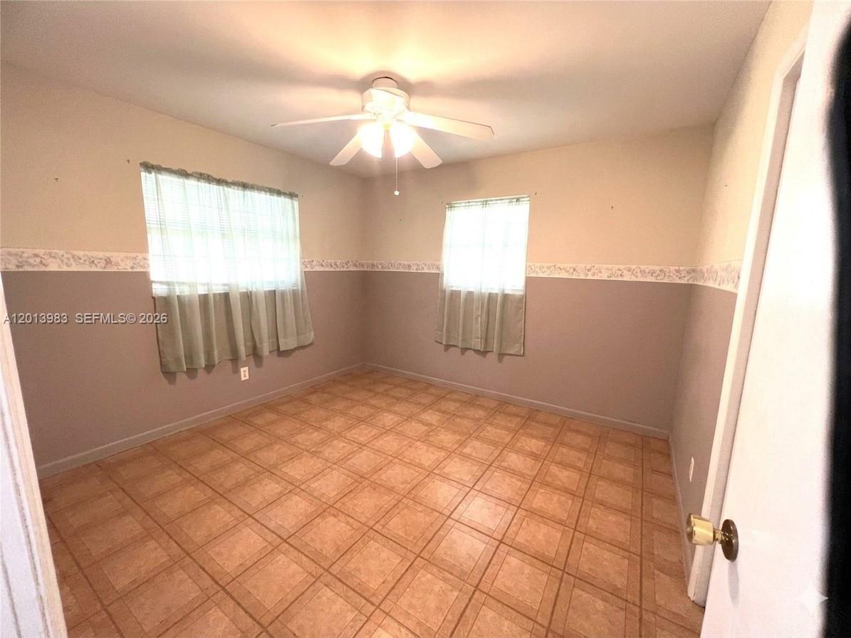 SOUTH BROWARD RANCHES - Residential