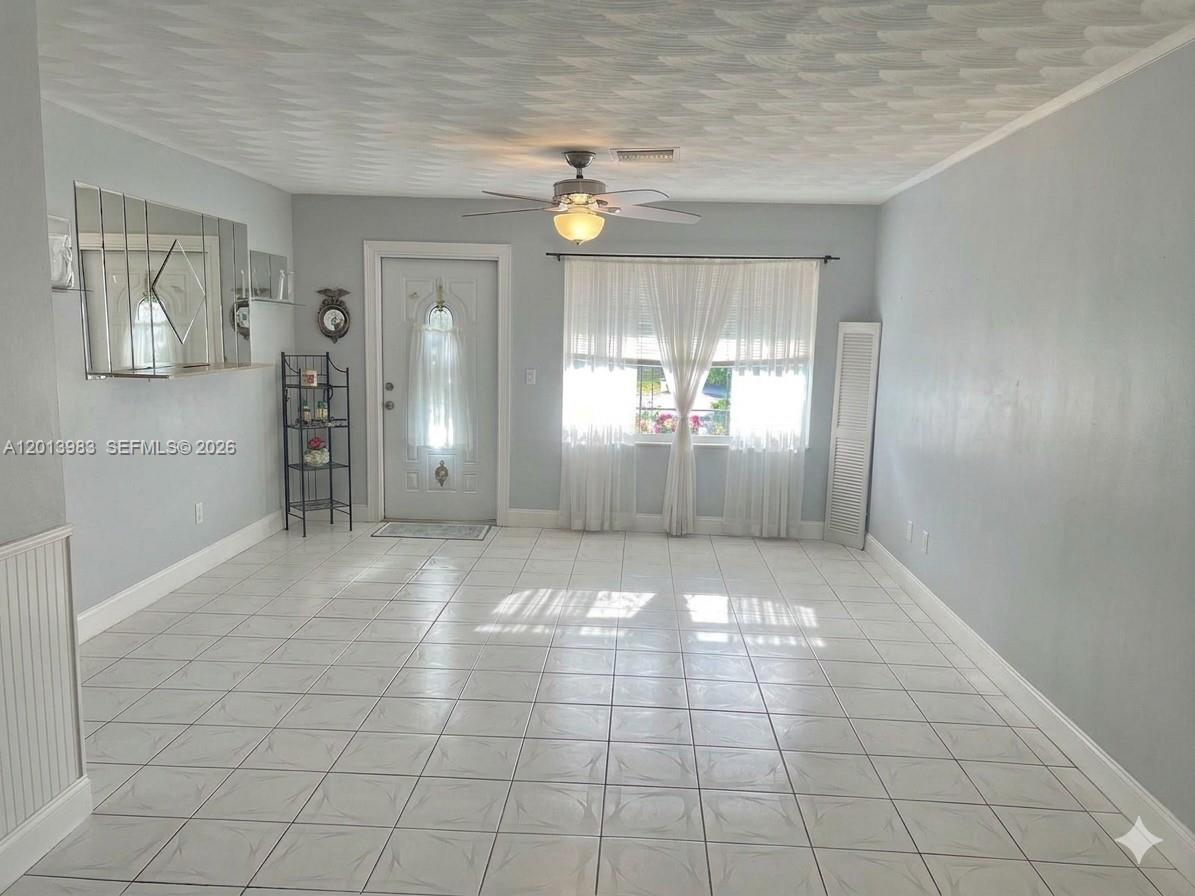 SOUTH BROWARD RANCHES - Residential