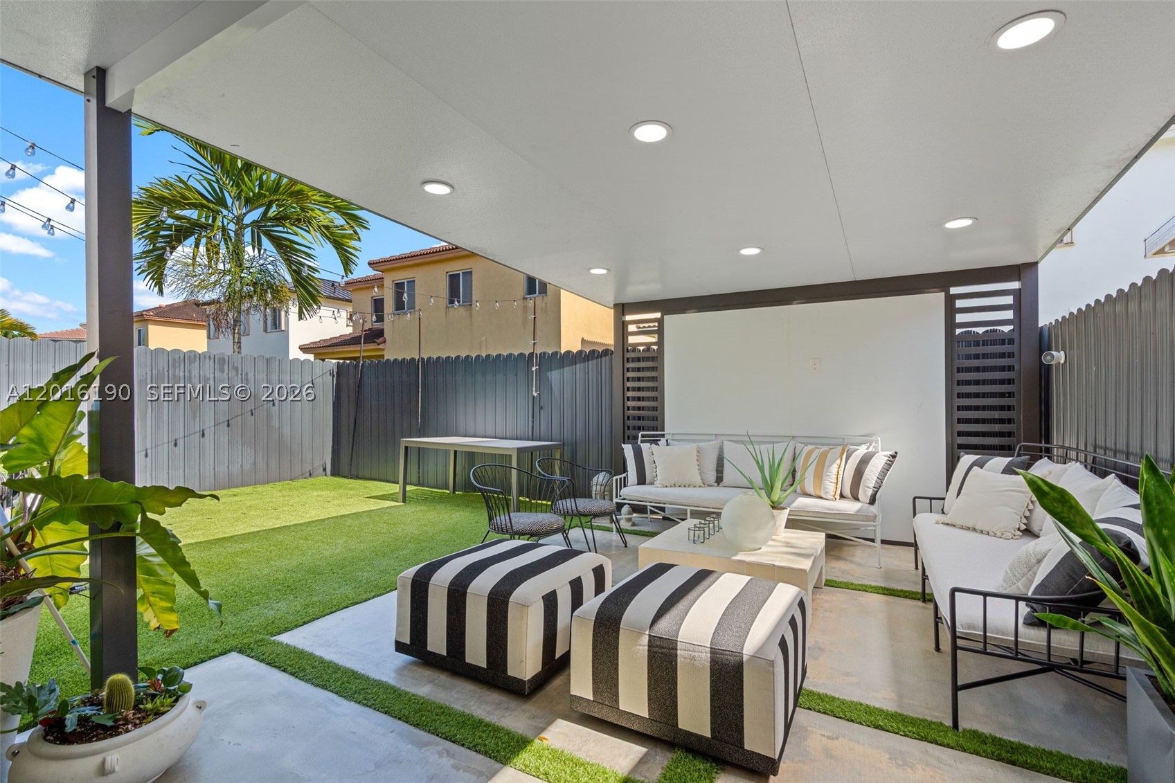 PARK LAKES SEC 3 - Residential