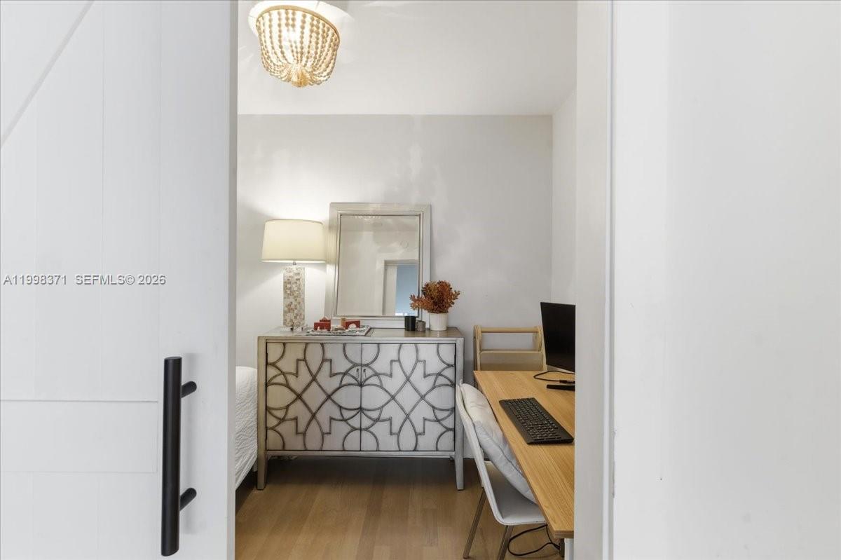 GALEN BREAKERS CONDO - Residential