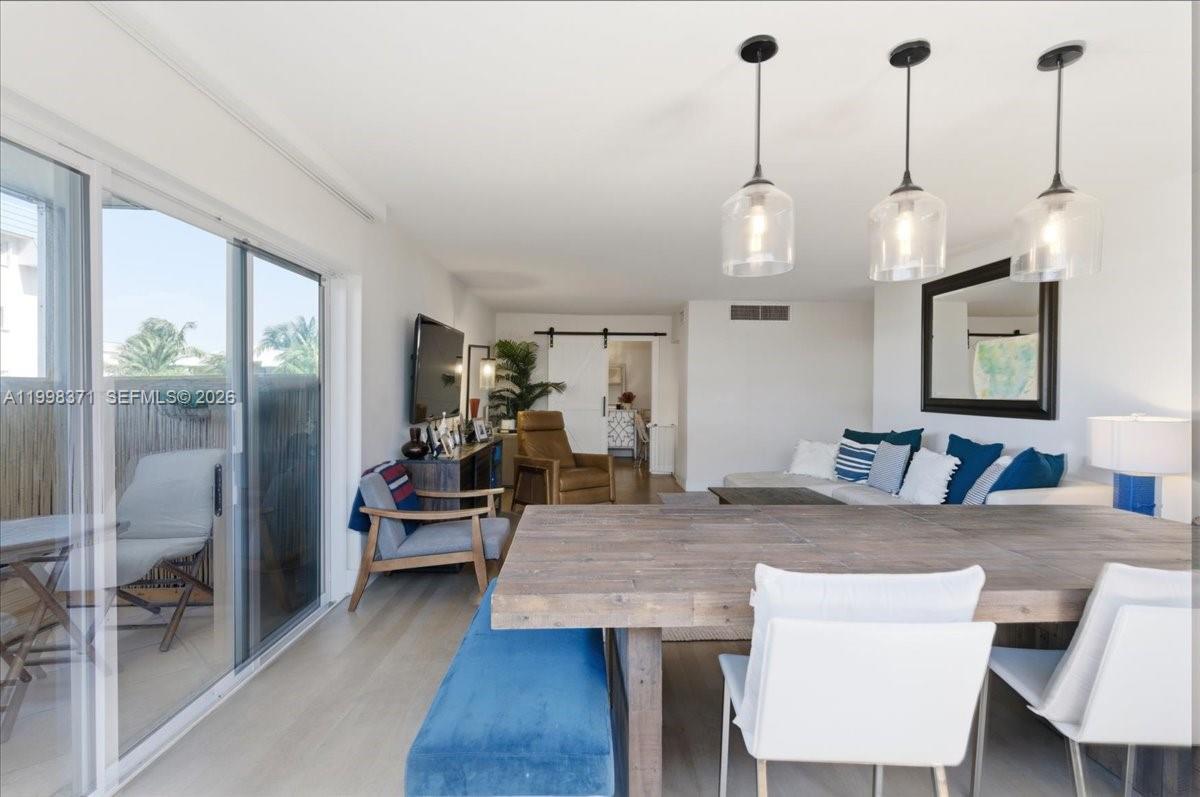 GALEN BREAKERS CONDO - Residential