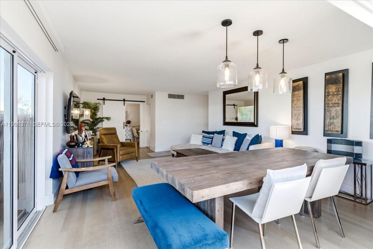 GALEN BREAKERS CONDO - Residential