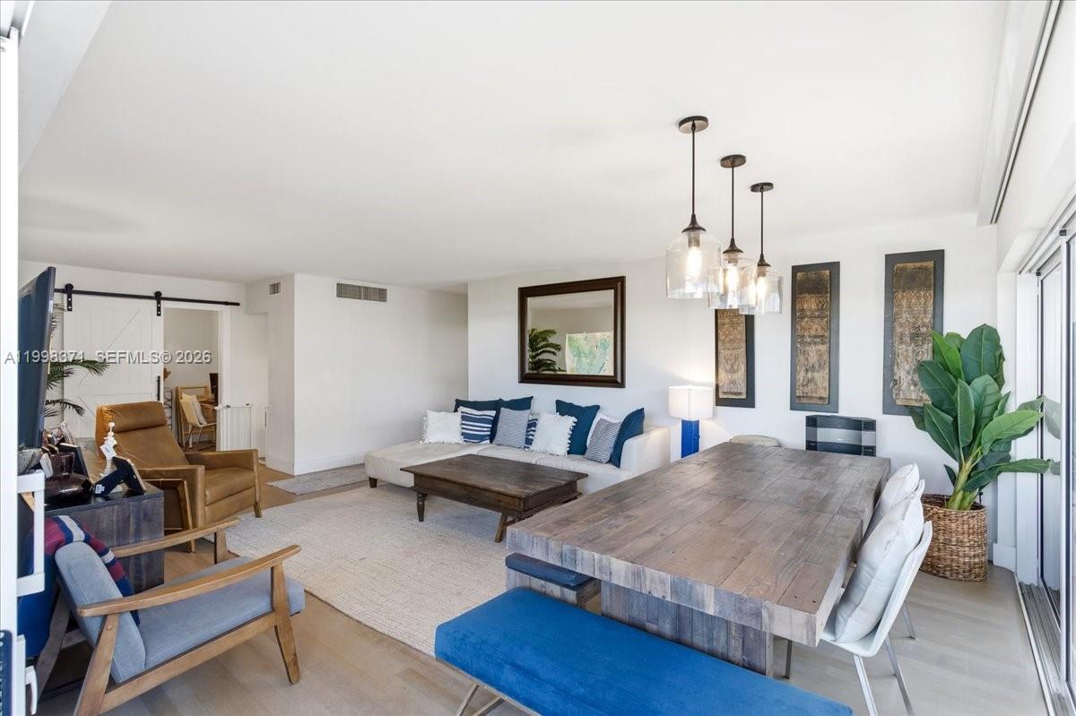 GALEN BREAKERS CONDO - Residential