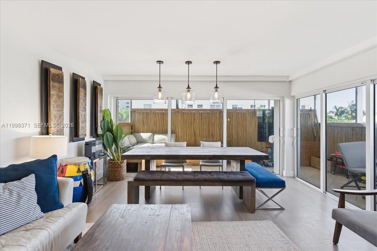 GALEN BREAKERS CONDO - Residential