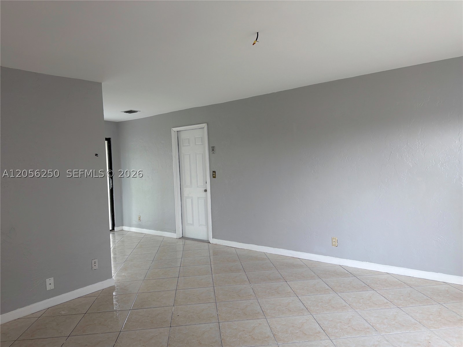 BROADVIEW PARK - Residential