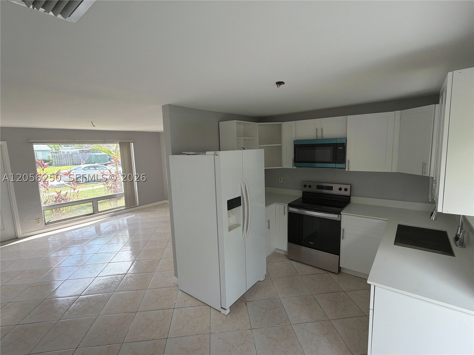 BROADVIEW PARK - Residential