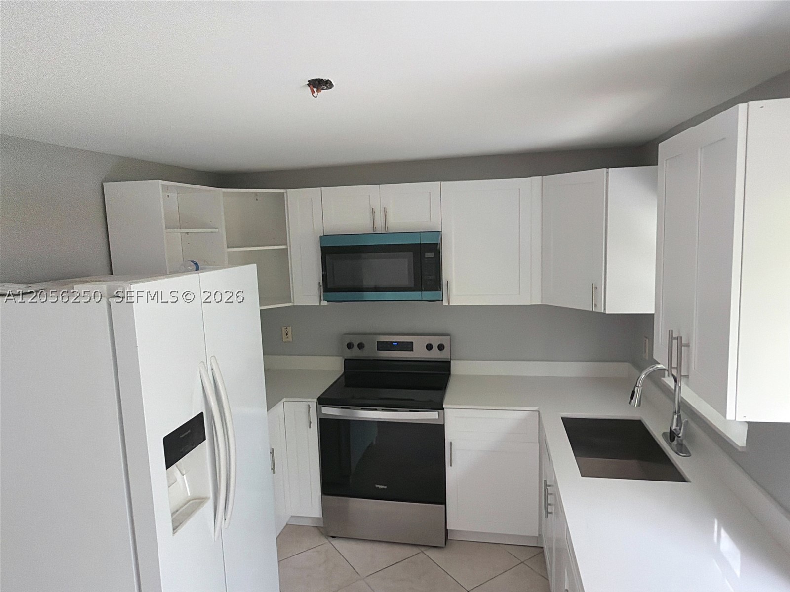 BROADVIEW PARK - Residential