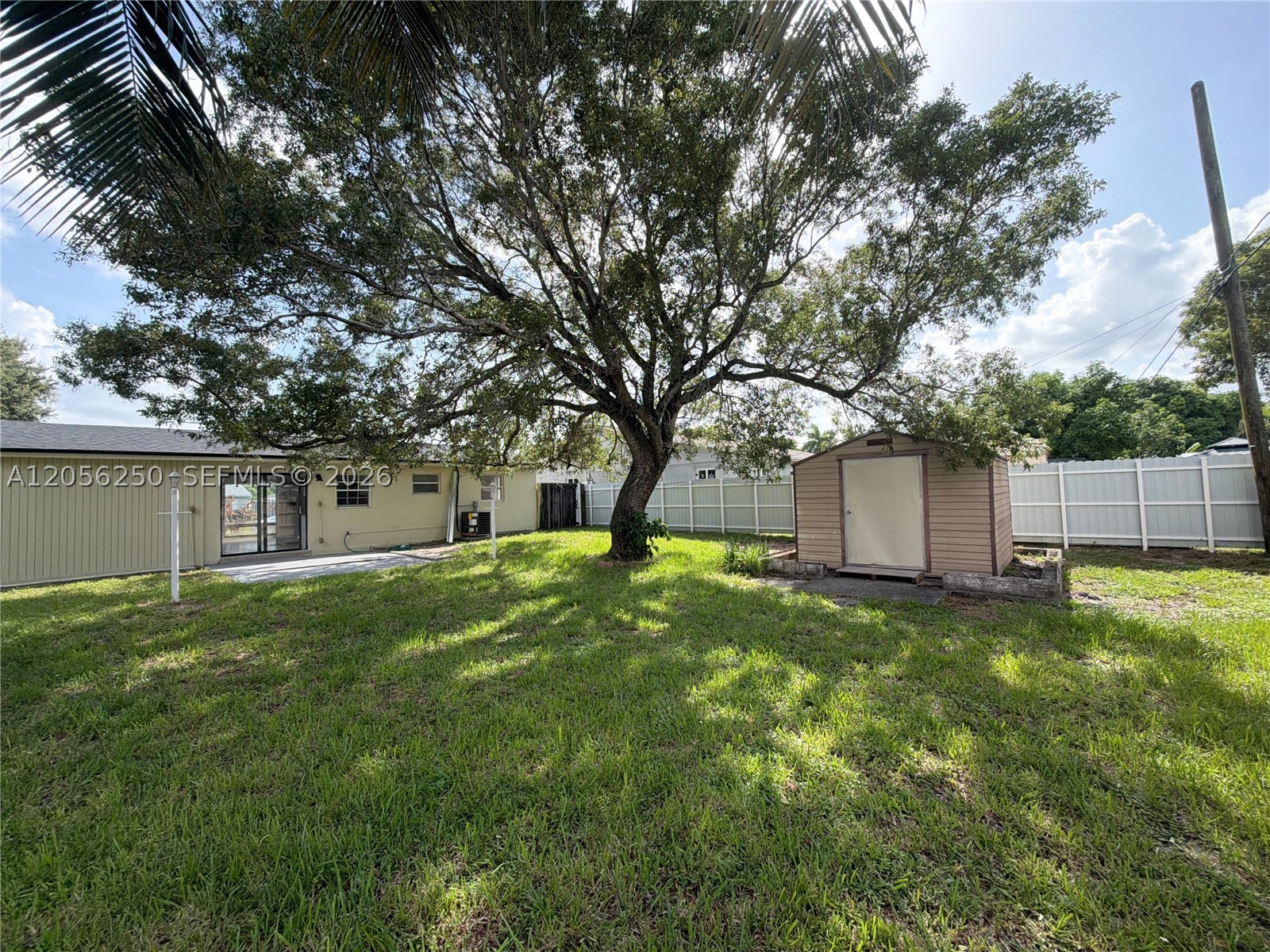BROADVIEW PARK - Residential