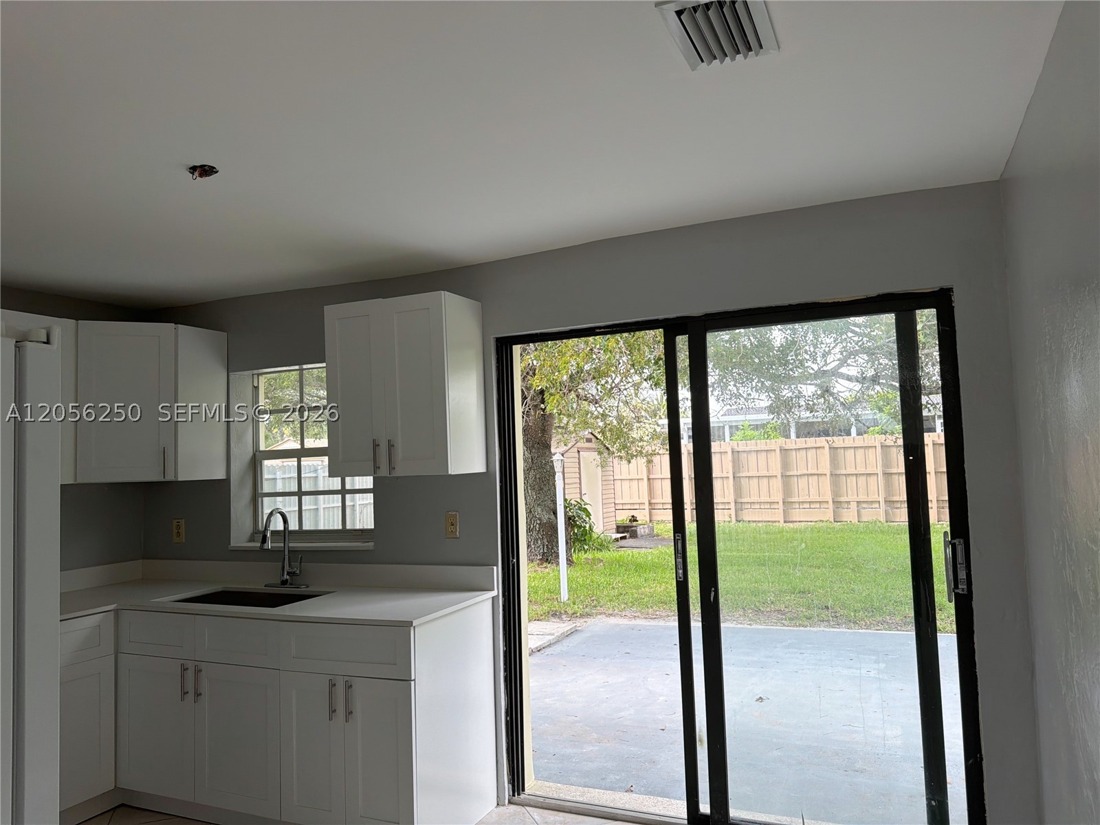 BROADVIEW PARK - Residential