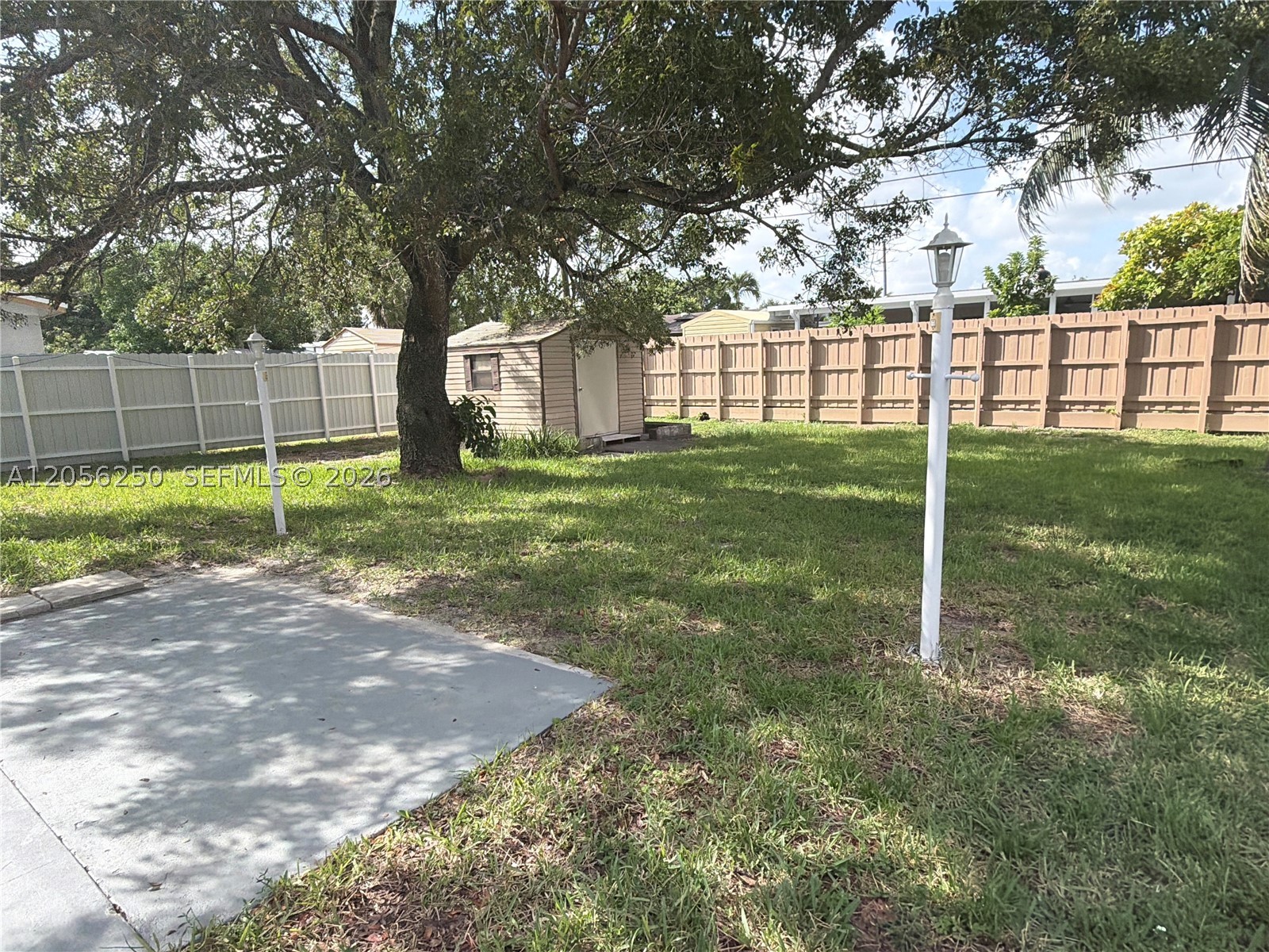 BROADVIEW PARK - Residential
