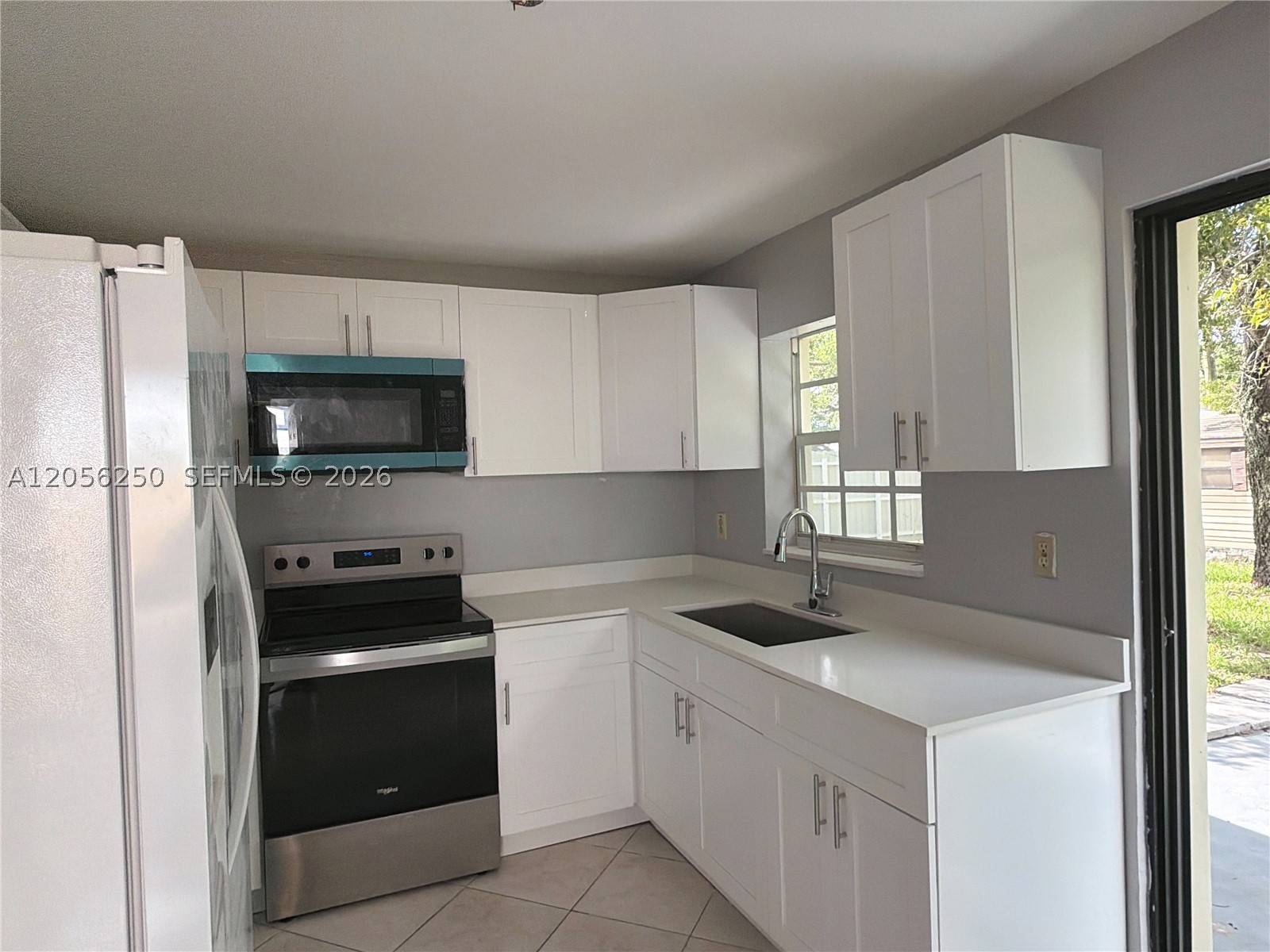 BROADVIEW PARK - Residential