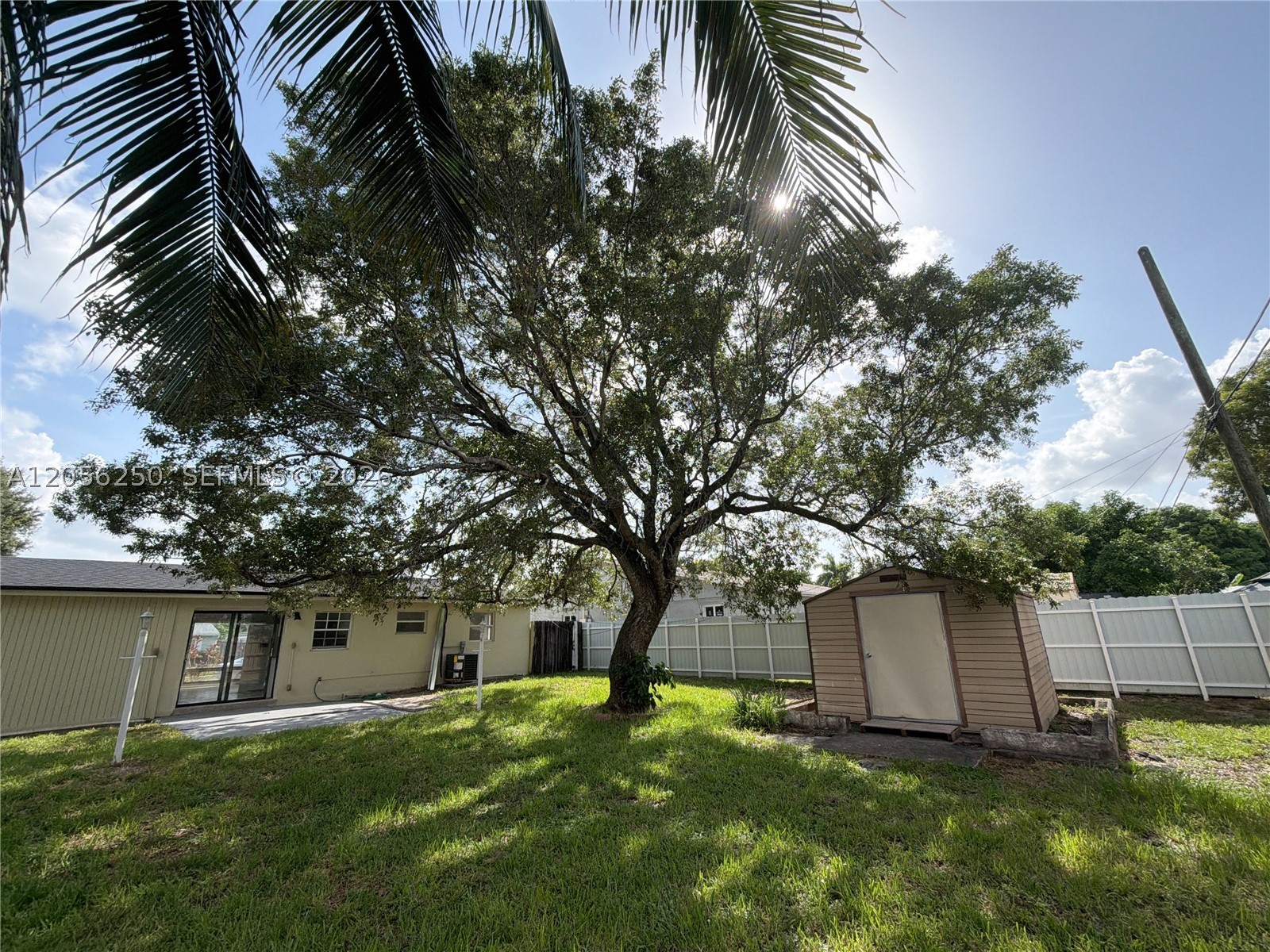 BROADVIEW PARK - Residential