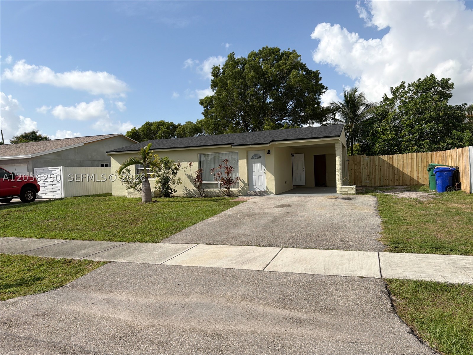 BROADVIEW PARK - Residential