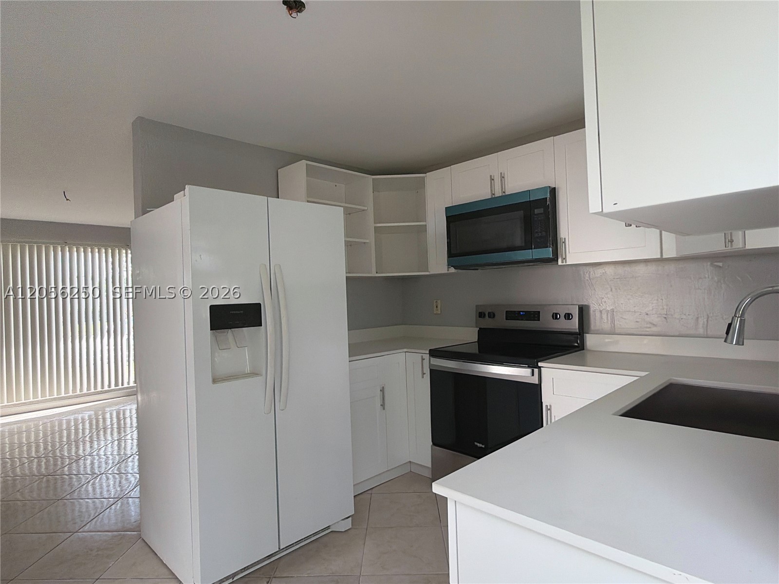 BROADVIEW PARK - Residential