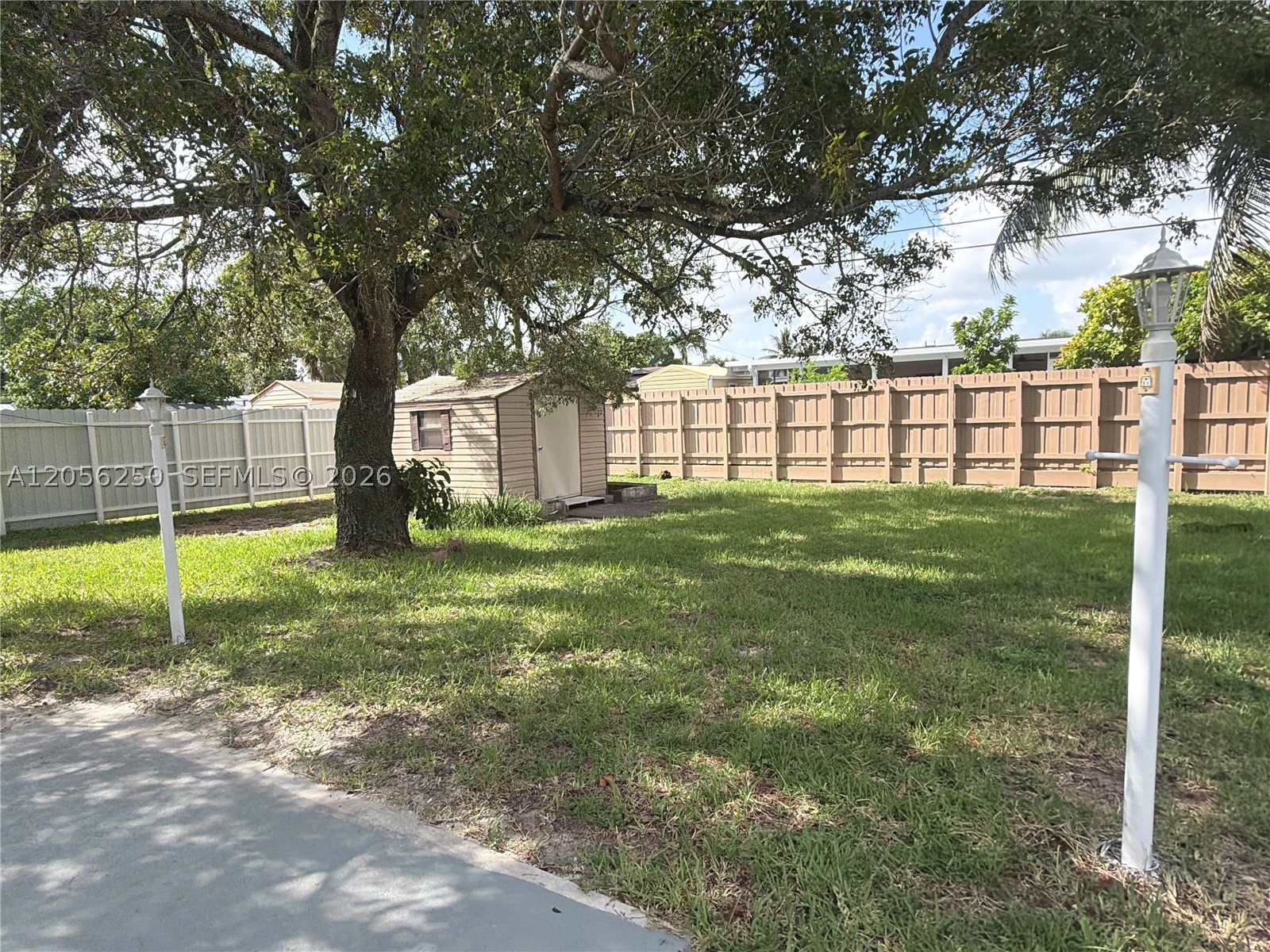 BROADVIEW PARK - Residential